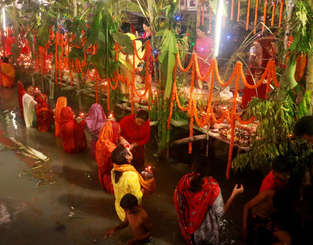 In Pics Here Is How Nepal Celebrated Chhath Nepalnews