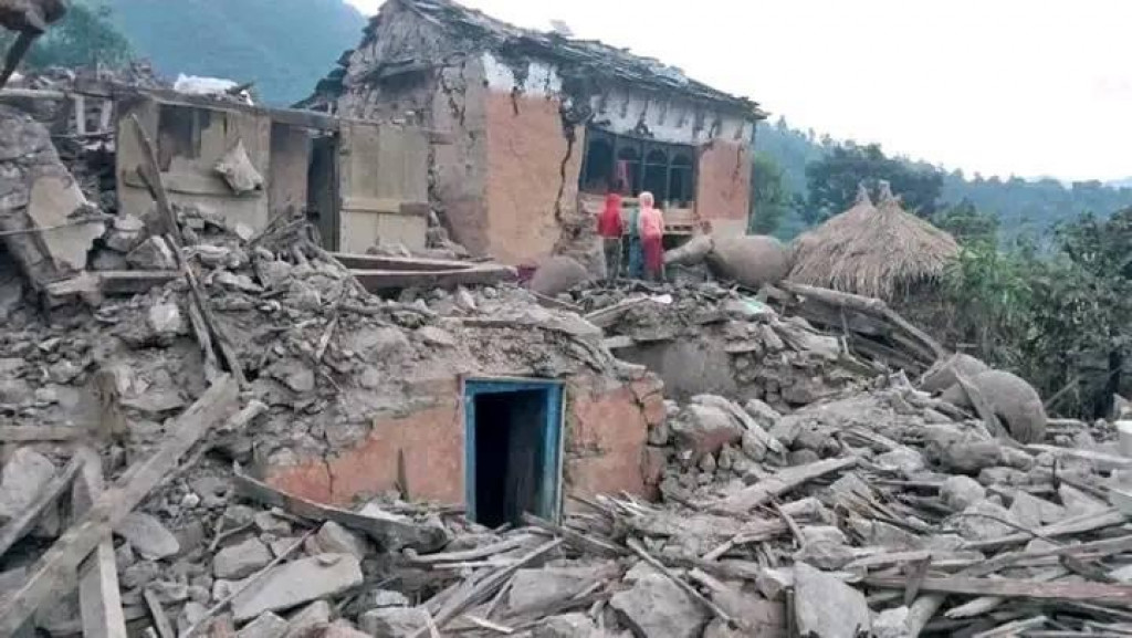 Army, Police In Rescue Of Earthquake Victims | Nepalnews