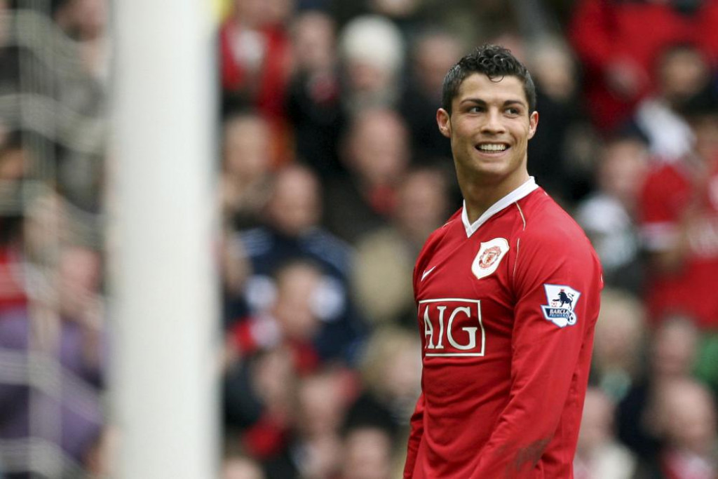 MANCHESTER, UNITED KINGDOM - JANUARY 01: Cristiano Ronaldo of