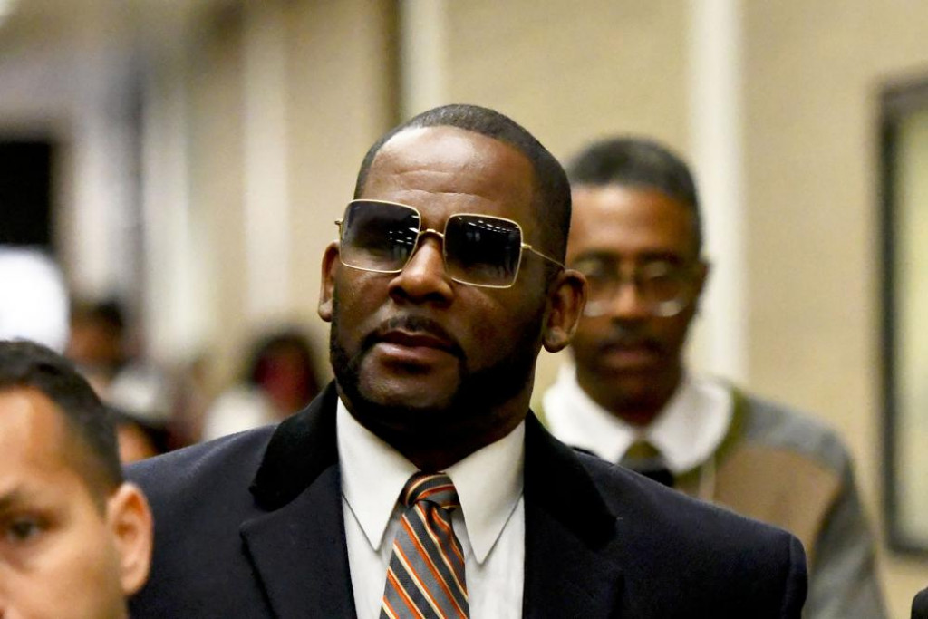 1024px x 683px - R. Kelly guilty of multiple child pornography | Nepalnews