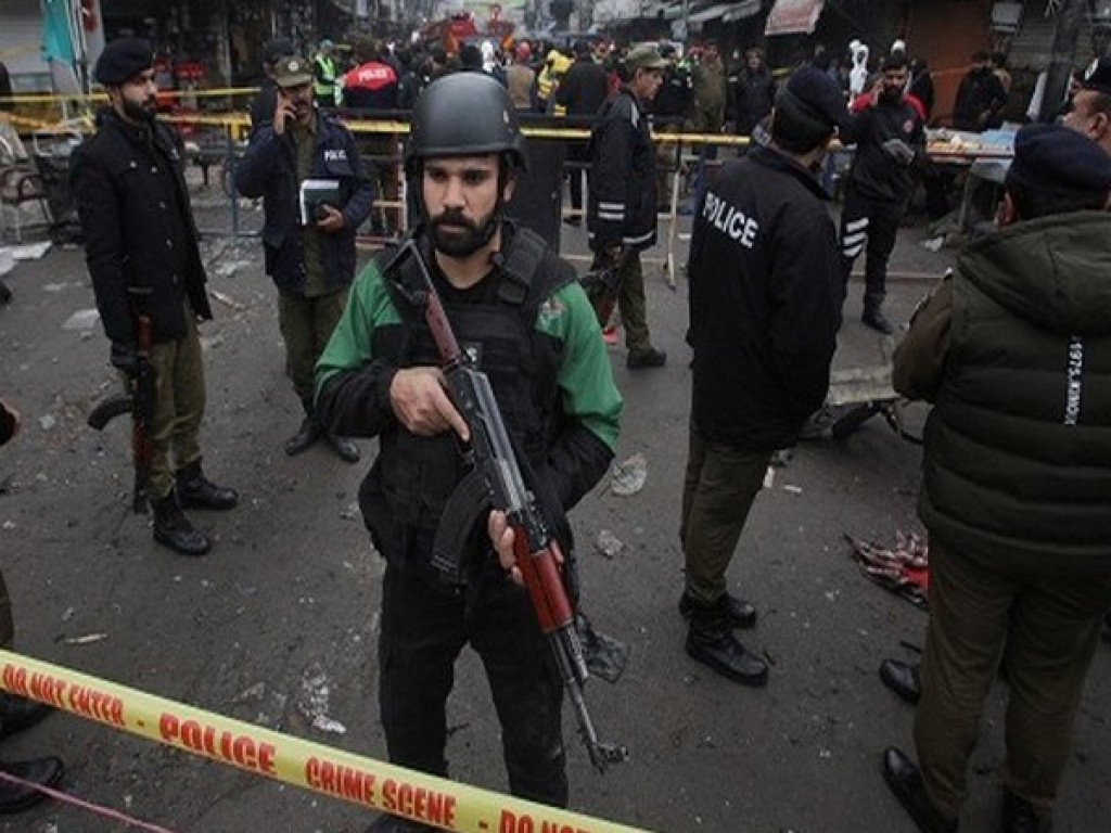 No casualties in Pakistan’s Peshawar blast
