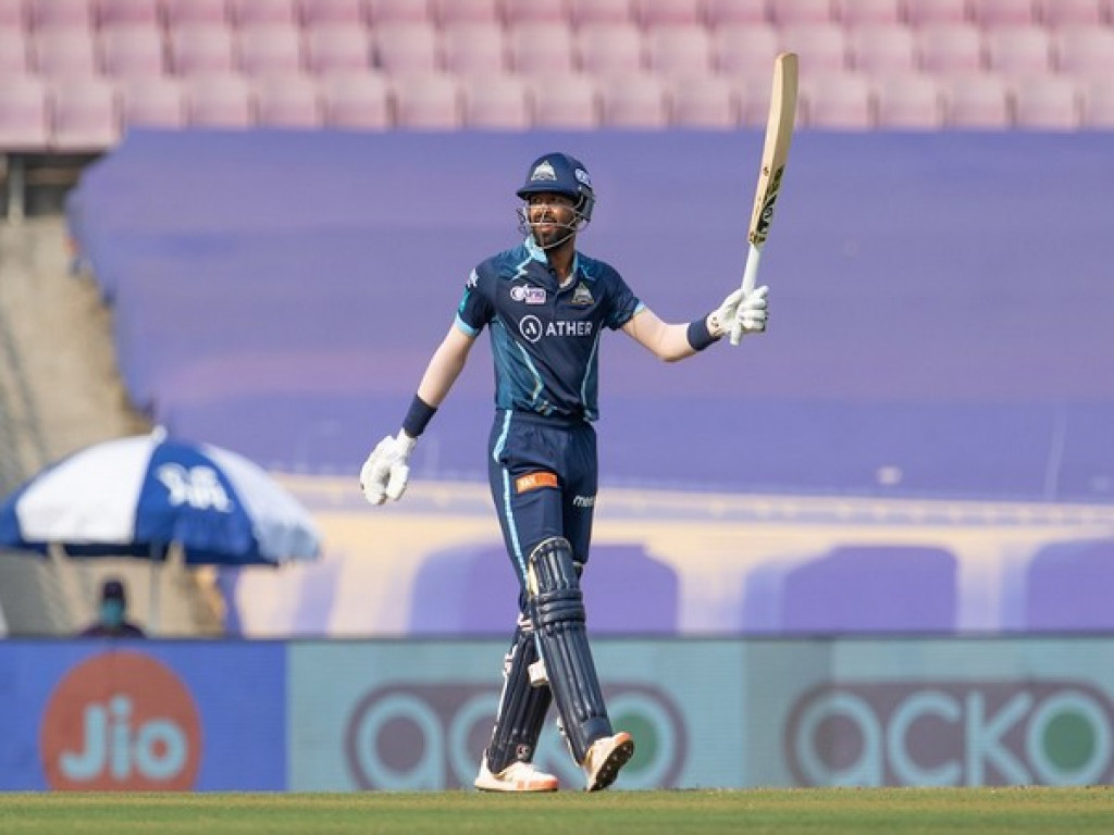 Gujarat Titans Skipper Hardik Pandya Unveils Team Jersey And Fans Call It  Best Of IPL 2022