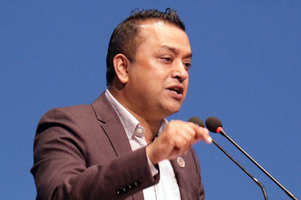 Gagan Thapa insists for people in the party to undergo change for NC's transformation | Nepalnews