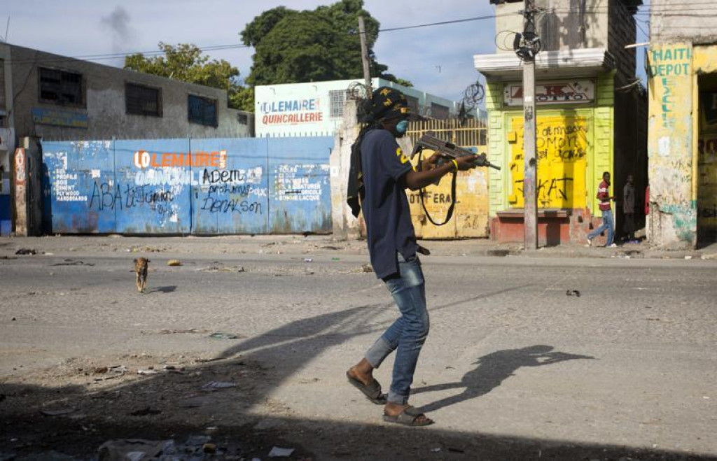 20 dead, thousands flee homes as gangs battle in Haiti | Nepalnews