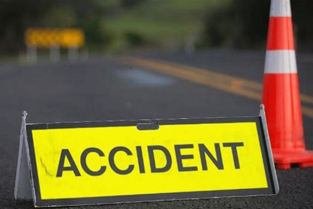 One dead, seven injured in a jeep accident