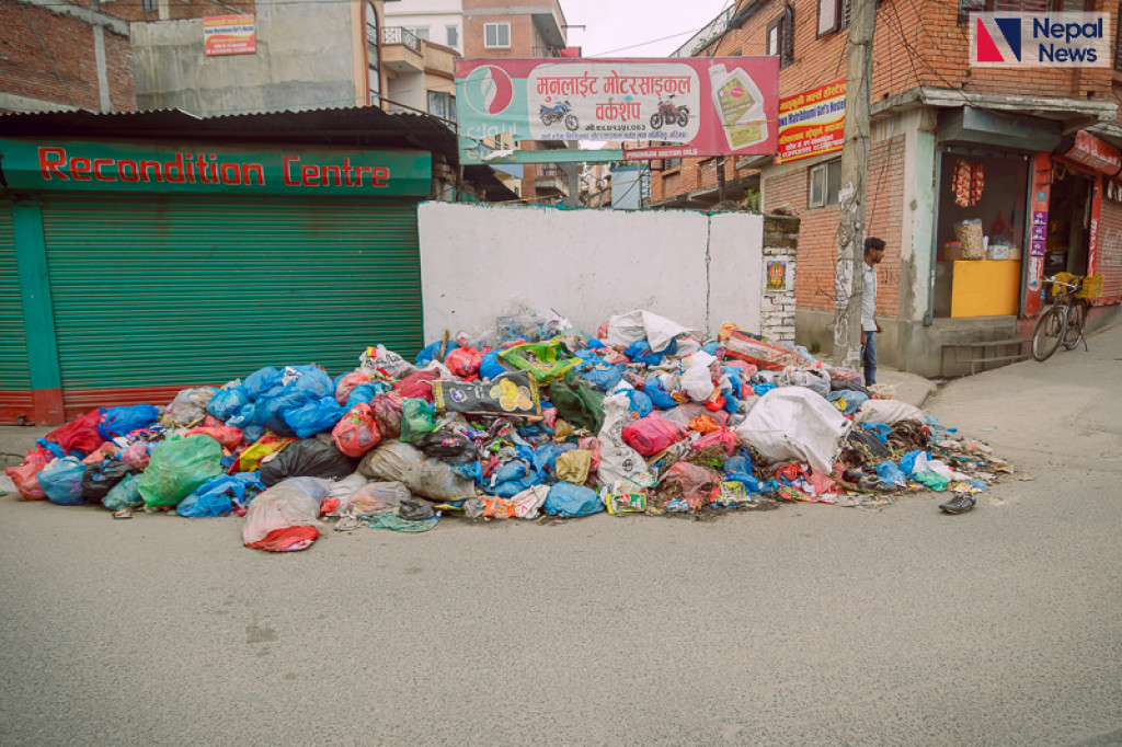 write an essay on garbage management in nepal