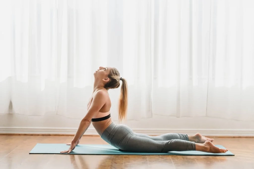 7 Yoga Poses for Healthy Digestion — Jessica Jade